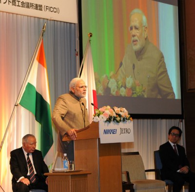 "Come, Make in India", Modi woos Japanese investors